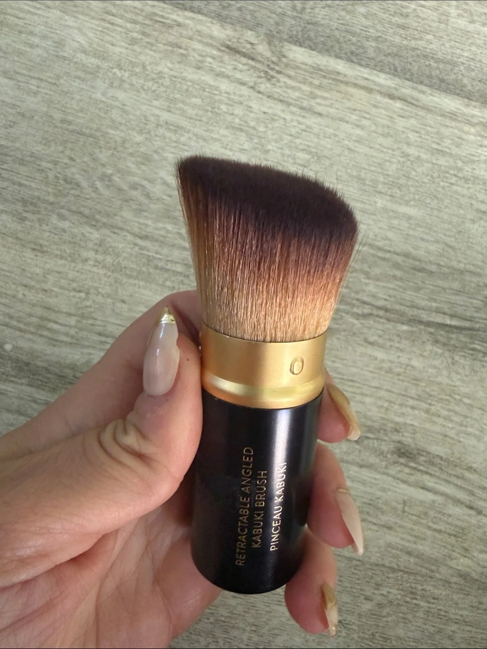 Laura Geller Black and Gold kabuki brush